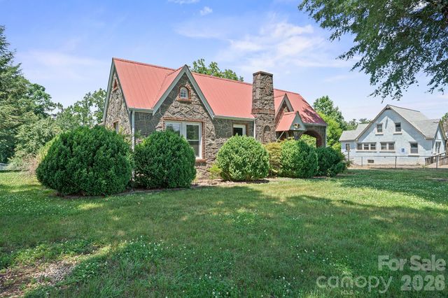 3219 US 70 Highway E, Morganton, NC 28655