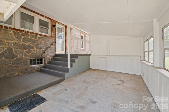 3219 US 70 Highway E, Morganton, NC 28655