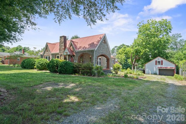 3219 US 70 Highway E, Morganton, NC 28655