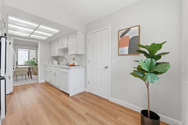 230 Escobar Avenue, Los Gatos, CA 95032