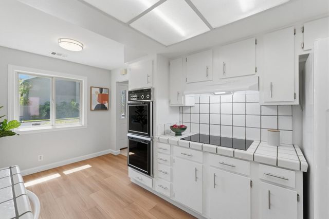 230 Escobar Avenue, Los Gatos, CA 95032