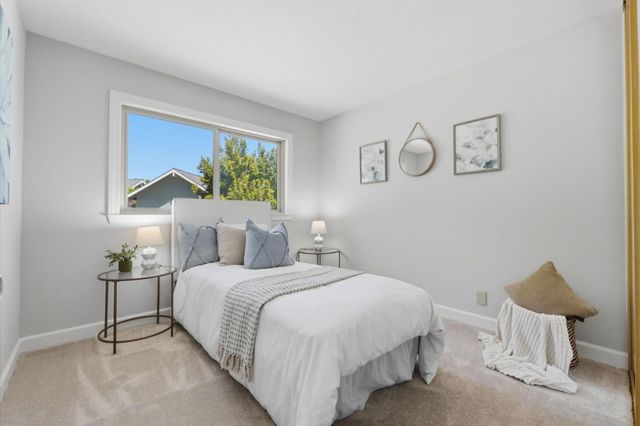 230 Escobar Avenue, Los Gatos, CA 95032