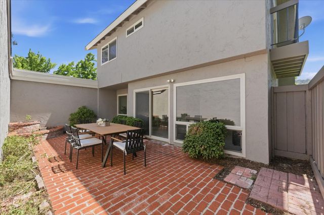 230 Escobar Avenue, Los Gatos, CA 95032