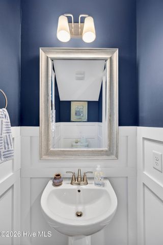 307 Fire Fly Lane, Southport, NC 28461