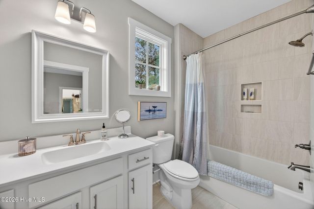 307 Fire Fly Lane, Southport, NC 28461