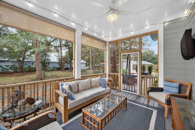 307 Fire Fly Lane, Southport, NC 28461