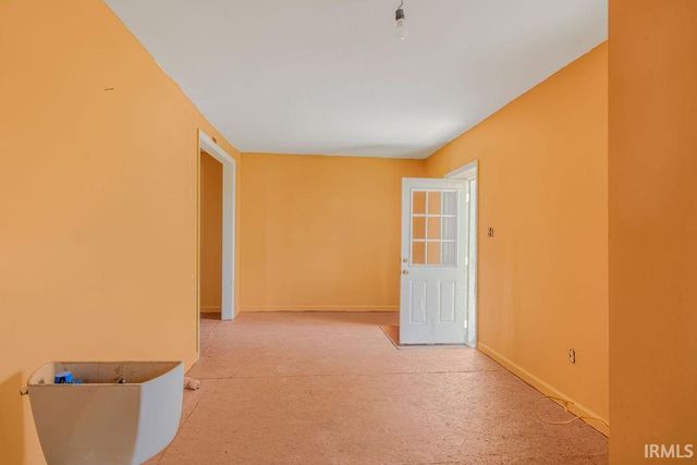 3309 N 700 E Road, Elwood, IN 46036