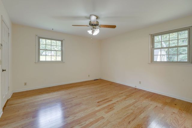 2314 East Hill Dr, Madison, TN 37115