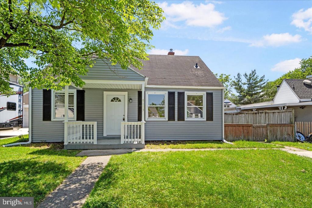 Image 2 of property listing at 8103 CORNWALL RD, Dundalk, MD 21222