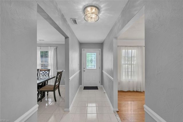 5360 Brockie ST, Virginia Beach, VA 23464