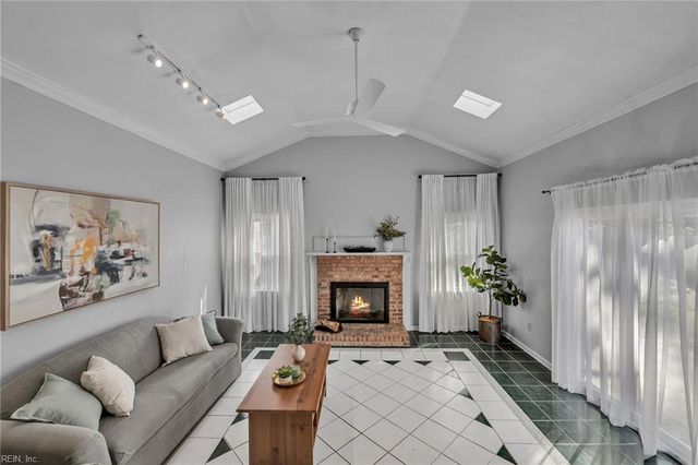 5360 Brockie ST, Virginia Beach, VA 23464