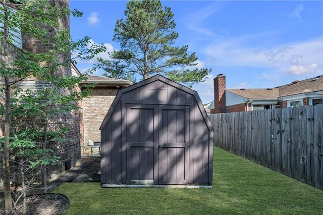 5360 Brockie ST, Virginia Beach, VA 23464