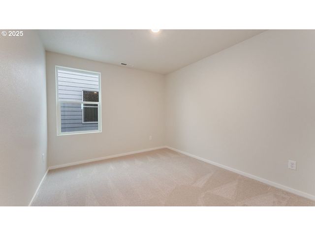 4941 Elvis Ave Ne, Salem, OR 97301