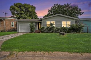 116 Whiting Street, Galveston, TX 77550