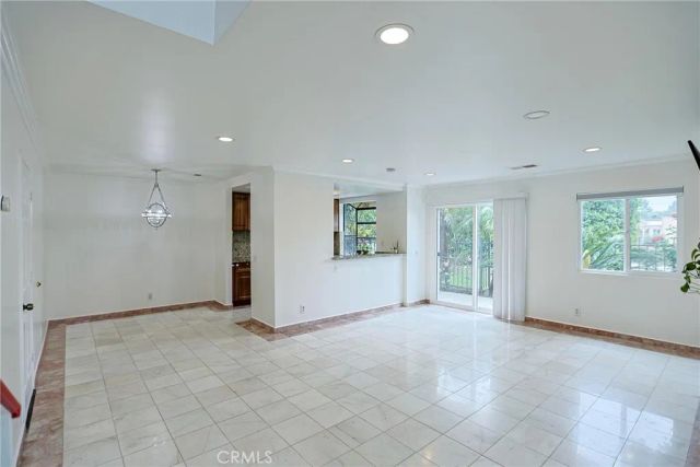 1230 S Barranca Avenue F, Glendora, CA 91740
