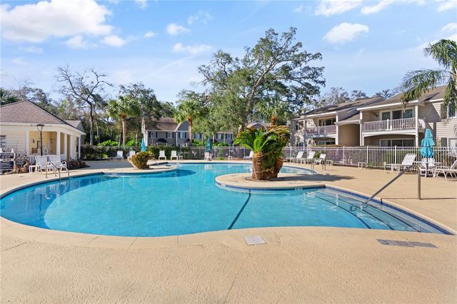 850 Mallery Street S 3, St Simons Island, GA 31522