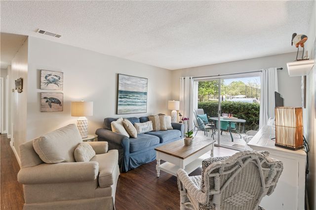 850 Mallery Street S 3, St Simons Island, GA 31522