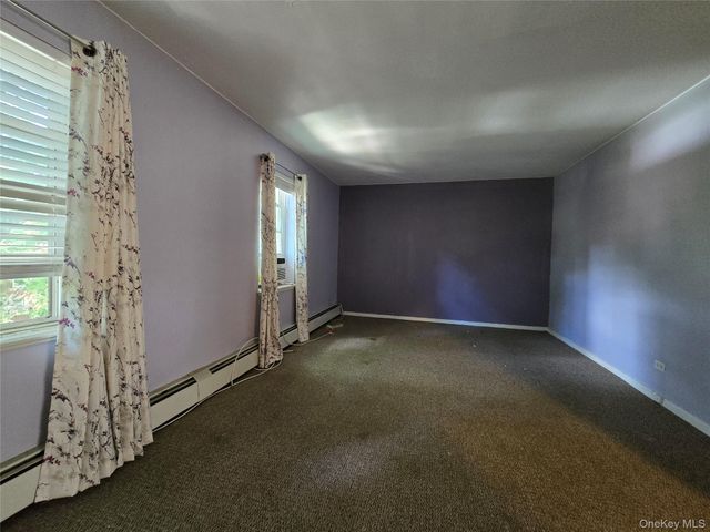 147-28 Charter Road 33B, Briarwood, NY 11435