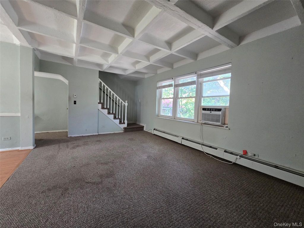 147-28 Charter Road 33B, Briarwood, NY 11435 — photo 2