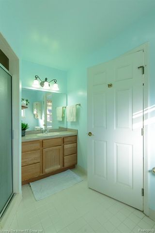 47663 Belmont Drive, Belleville, MI 48111