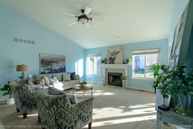 47663 Belmont Drive, Belleville, MI 48111