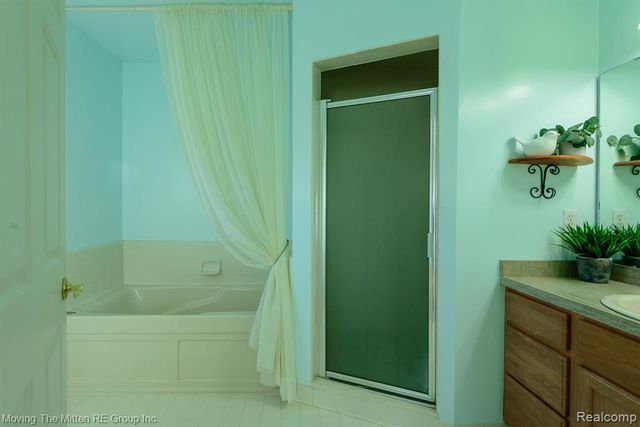 47663 Belmont Drive, Belleville, MI 48111