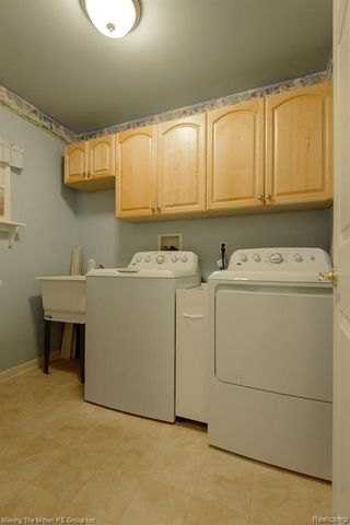 47663 Belmont Drive, Belleville, MI 48111