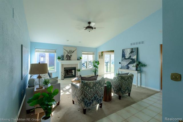 47663 Belmont Drive, Belleville, MI 48111