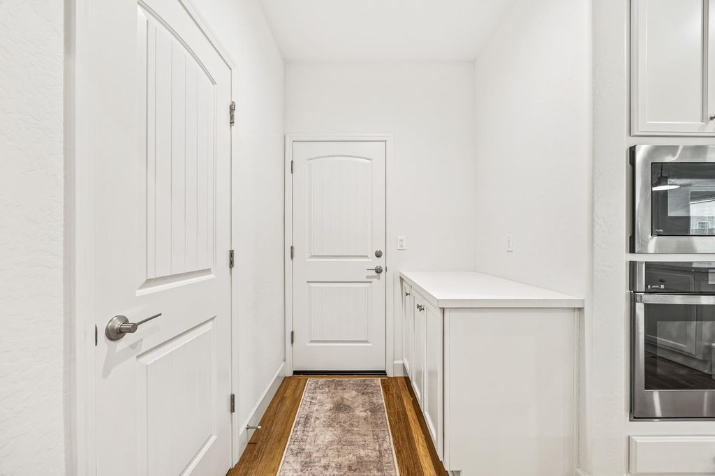 Image 25 of property listing at 3012 Sand Hills, Tulare, CA 93274