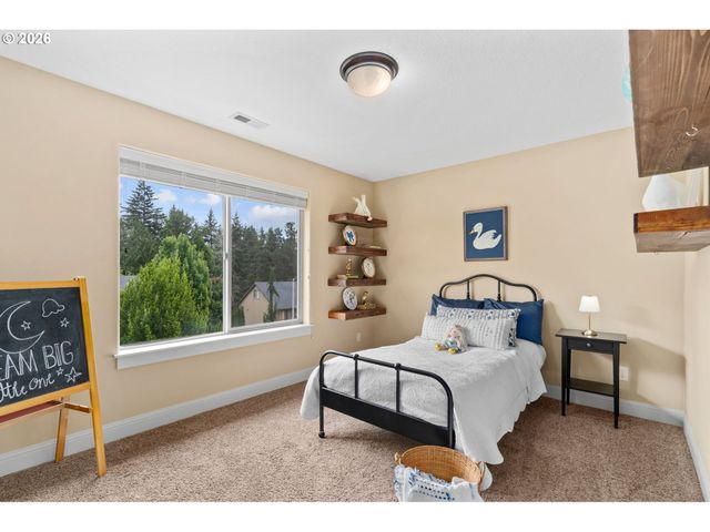 5579 Se OLD WOODS Loop, Gresham, OR 97080