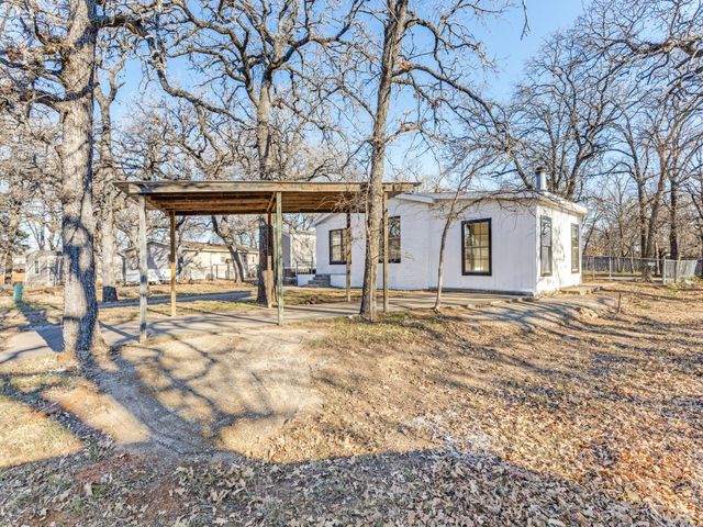 1328 Pelican Circle, Pelican Bay, TX 76020