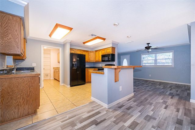 437 OREGON AVENUE, St Cloud, FL 34769