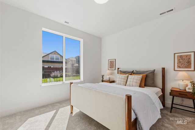 1009 W Malbar St., Meridian, ID 83646