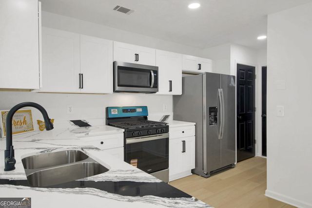 9550 Canvasback Court, Jonesboro, GA 30238