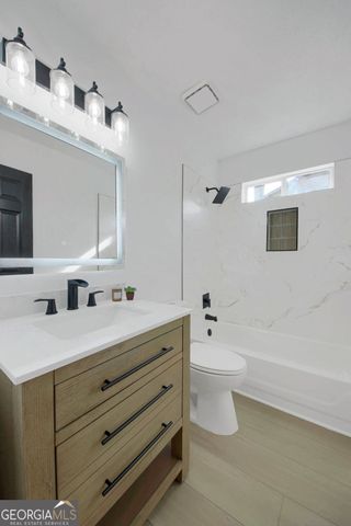 9550 Canvasback Court, Jonesboro, GA 30238