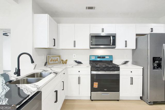 9550 Canvasback Court, Jonesboro, GA 30238