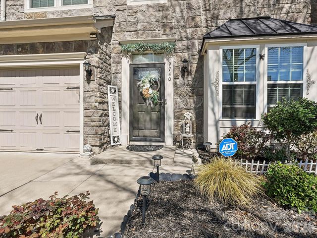 9740 Springholm Drive, Charlotte, NC 28278