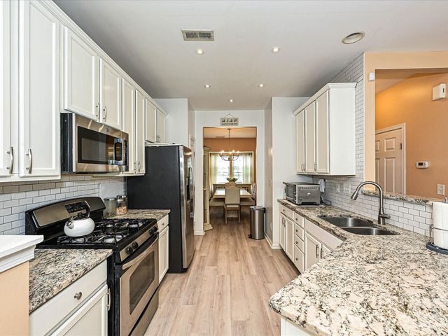 9740 Springholm Drive, Charlotte, NC 28278