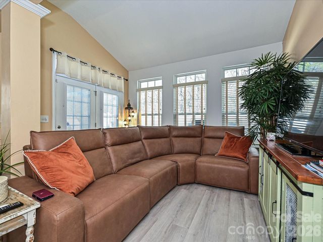 9740 Springholm Drive, Charlotte, NC 28278