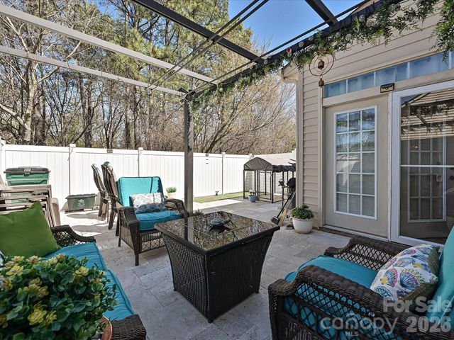 9740 Springholm Drive, Charlotte, NC 28278