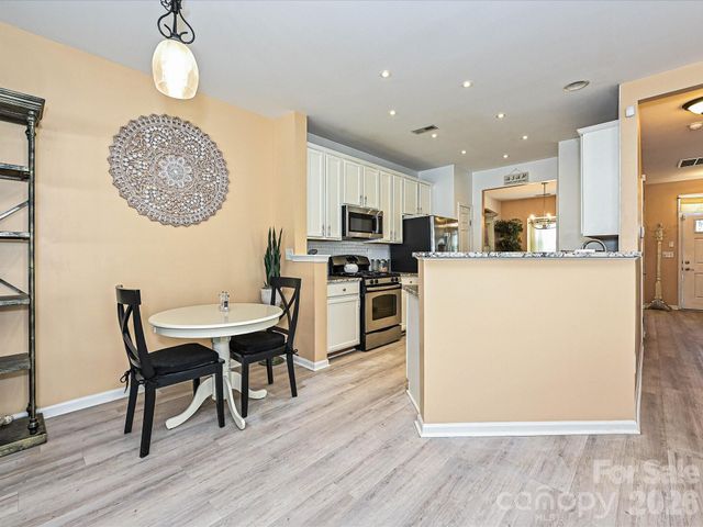 9740 Springholm Drive, Charlotte, NC 28278