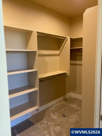 708 NW George Ct, Sublimity, OR 97385