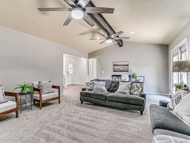 16627 W Forrest Hills Road, Cashion, OK 73016
