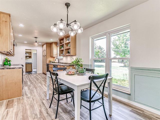 16627 W Forrest Hills Road, Cashion, OK 73016