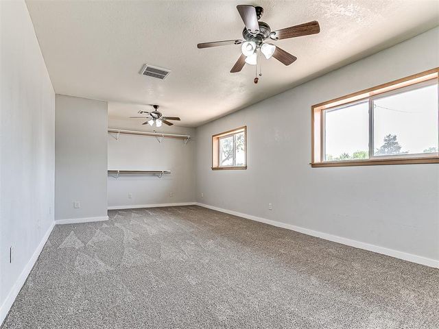 16627 W Forrest Hills Road, Cashion, OK 73016