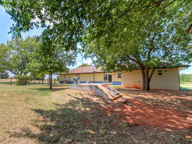 16627 W Forrest Hills Road, Cashion, OK 73016