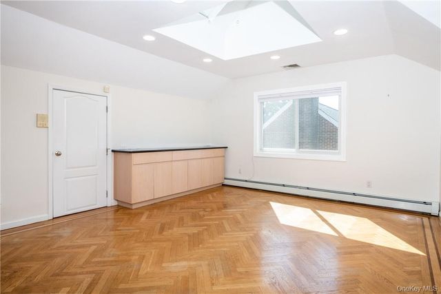 89 Ridgewood Avenue 2, Yonkers, NY 10704