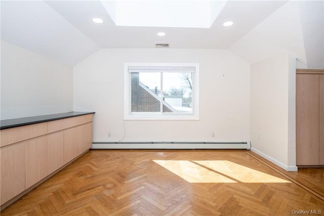 89 Ridgewood Avenue 2, Yonkers, NY 10704