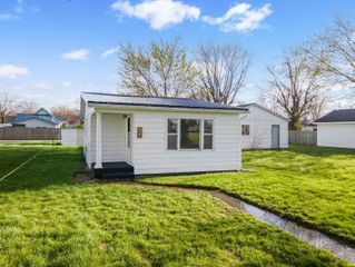 124 E South E Street, Gas City, IN 46933