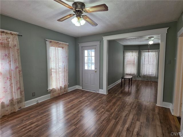 733 Eagle Street, Utica, NY 13501